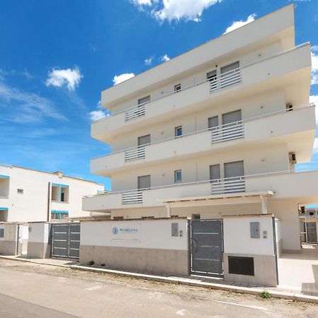 Residence Marelena Casalabate Buitenkant foto